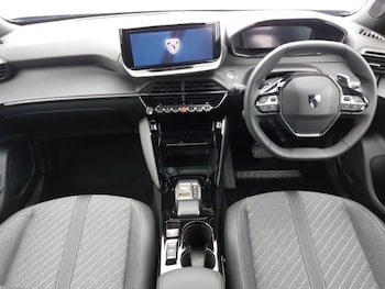 Used Peugeot 2008 2025 for sale - 76294318: Photo 2
