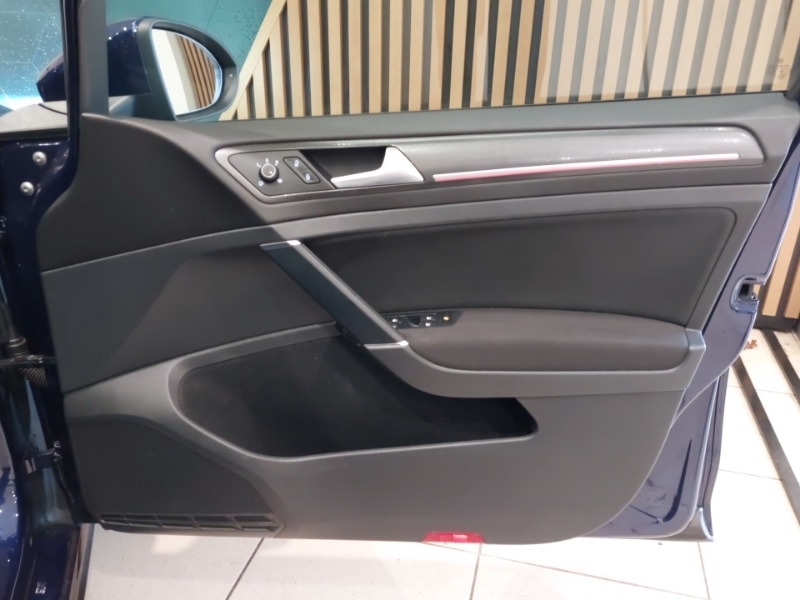 Used Volkswagen Golf 2019 for sale - 76502358: Photo 10