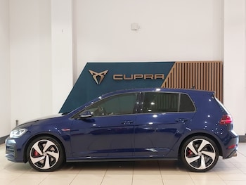 Used Volkswagen Golf 2019 for sale - 76502358: Photo