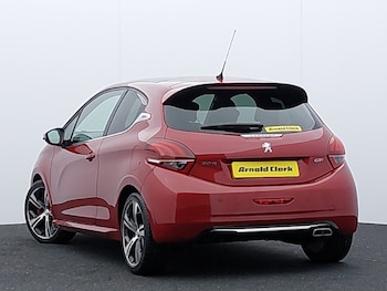 Used Peugeot 208 2017 for sale - 76583686: Photo