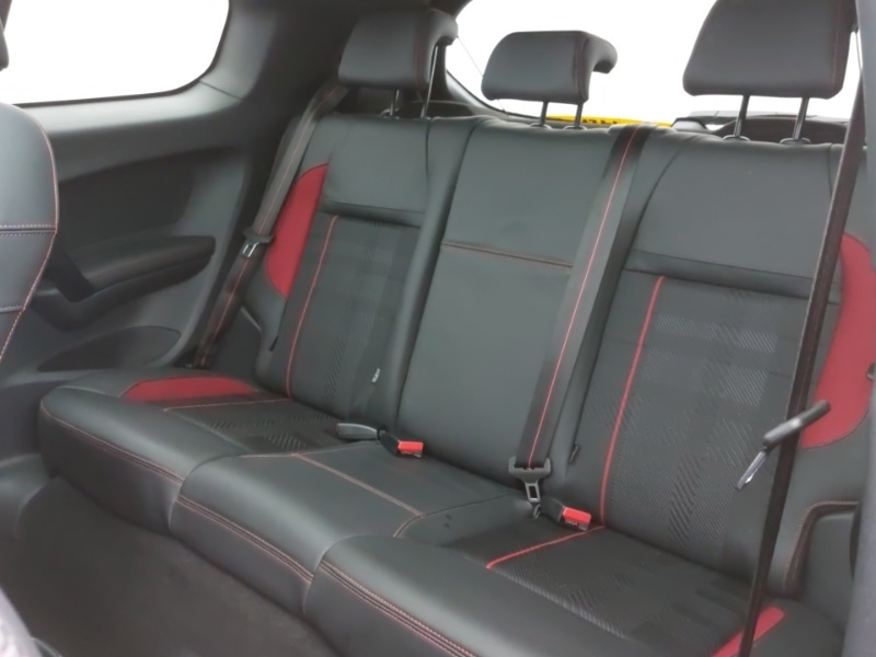 Used Peugeot 208 2017 for sale - 76583686: Photo 6