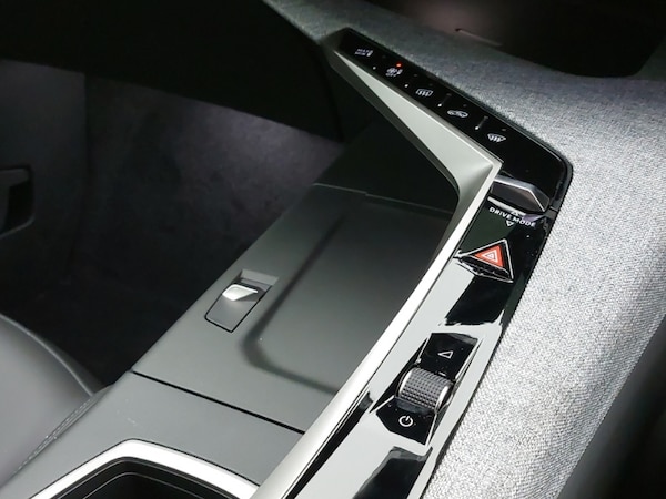 Used Peugeot 5008 2025 for sale - 76165924: Photo 16