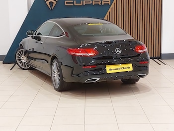 Used Mercedes-Benz C Class 2016 for sale - 77630355: Photo