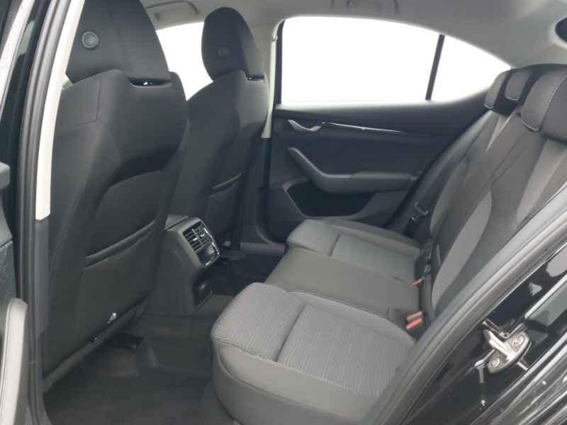 Used Skoda Octavia 2025 for sale - 76970592: Photo 6