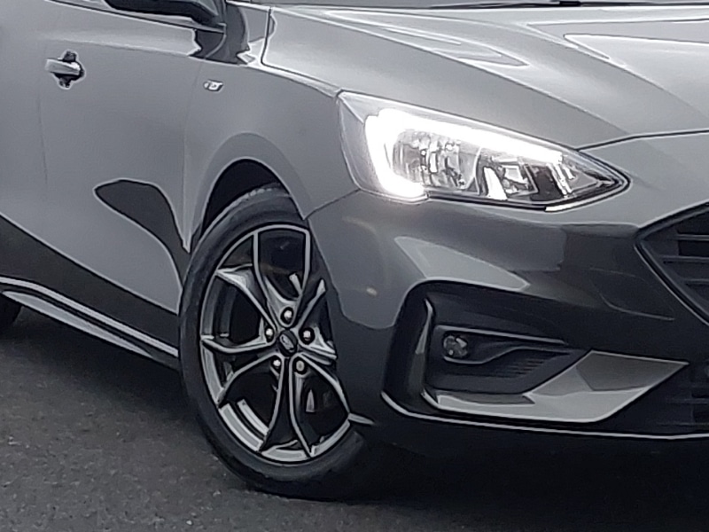 Used Ford Focus 2019 for sale - 77623749: Photo 9