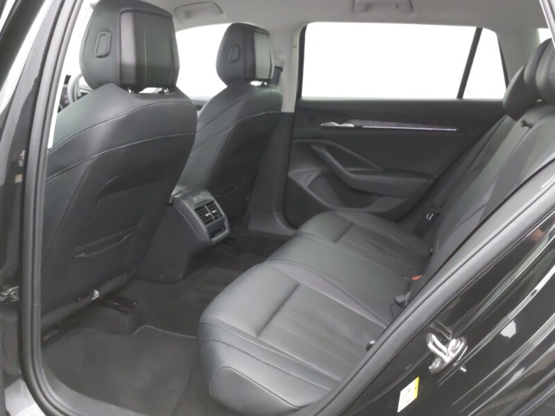 Used Skoda Superb 2024 for sale - 76169576: Photo 6