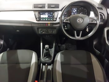 Used Skoda Fabia 2015 for sale - 78756960: Photo