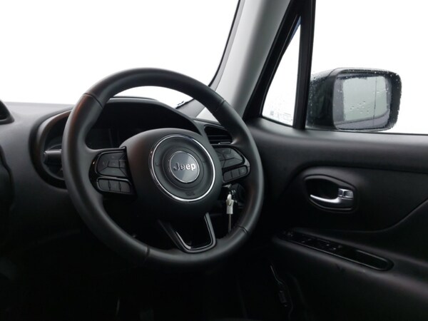 Used Jeep Renegade 2021 for sale - 76331857: Photo 10