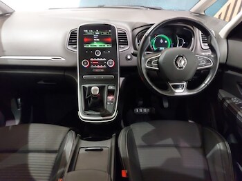 Used Renault Grand Scenic 2018 for sale - 78446919: Photo