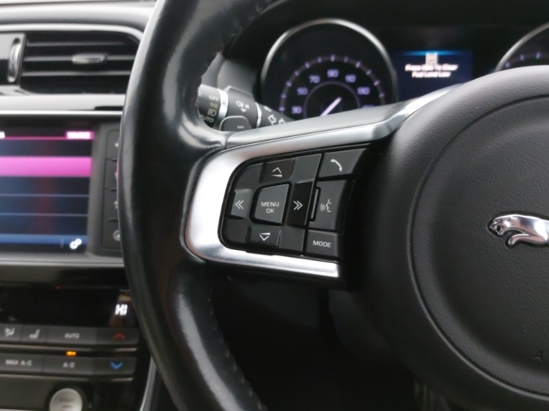 Used Jaguar XE 2016 for sale - 77988118: Photo 17