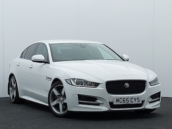 Used Jaguar XE 2016 for sale - 77988118: Photo