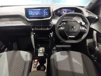 Used Peugeot 2008 2025 for sale - 75629311: Photo