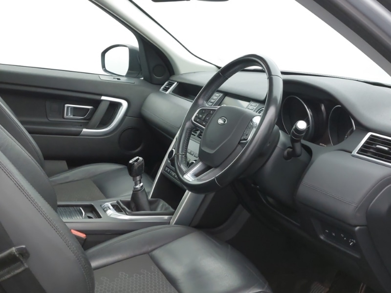 Used Land Rover Discovery Sport 2018 for sale - 77066103: Photo 12