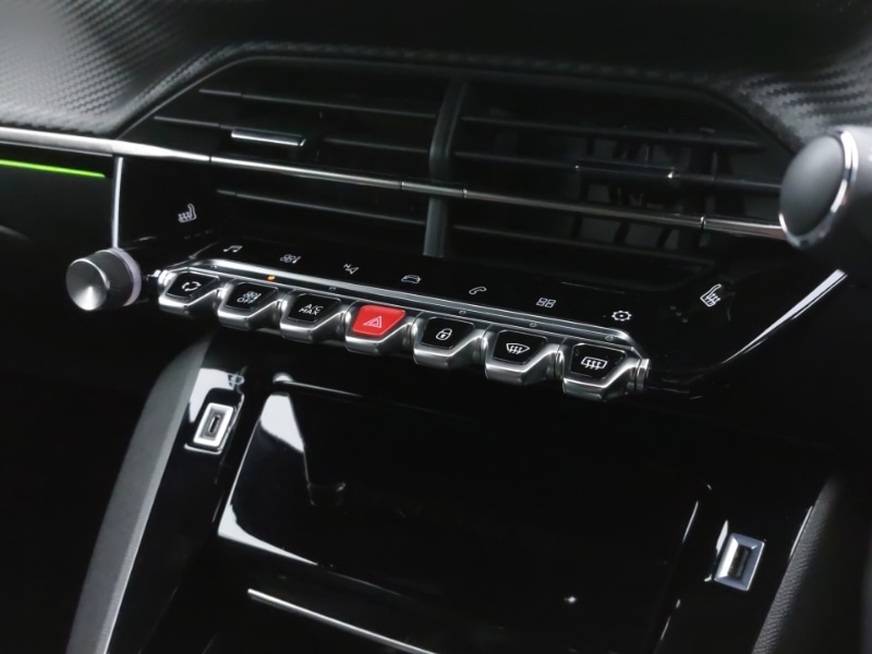 Used Peugeot 2008 2022 for sale - 78126365: Photo 15