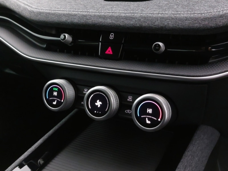 Used Skoda Superb 2025 for sale - 76947373: Photo 15