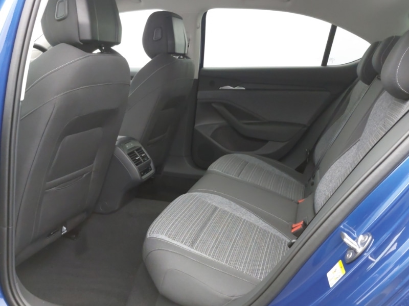 Used Skoda Superb 2025 for sale - 76947373: Photo 6