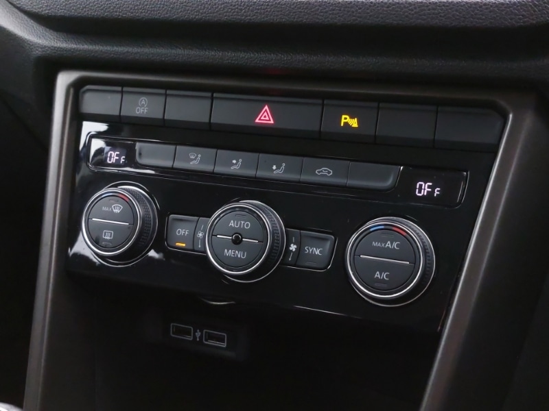 Used Volkswagen T-Roc 2018 for sale - 76579288: Photo 15