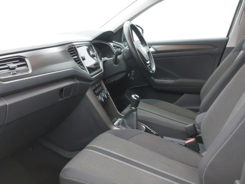 Used Volkswagen T-Roc 2018 for sale - 76579288: Photo 5