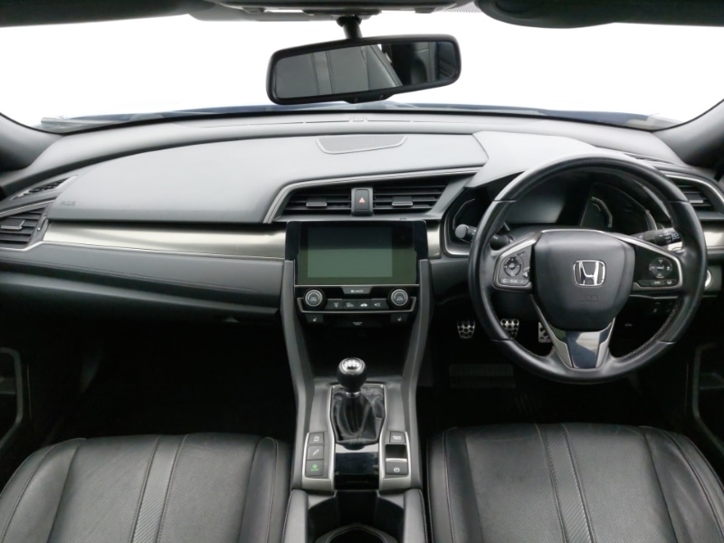 Used Honda Civic 2017 for sale - 77424400: Photo 2