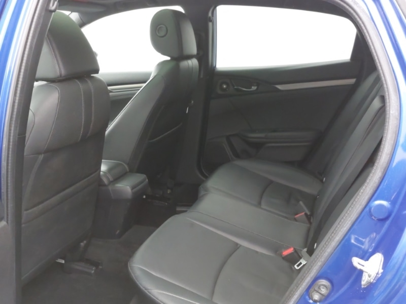 Used Honda Civic 2017 for sale - 77424400: Photo 6