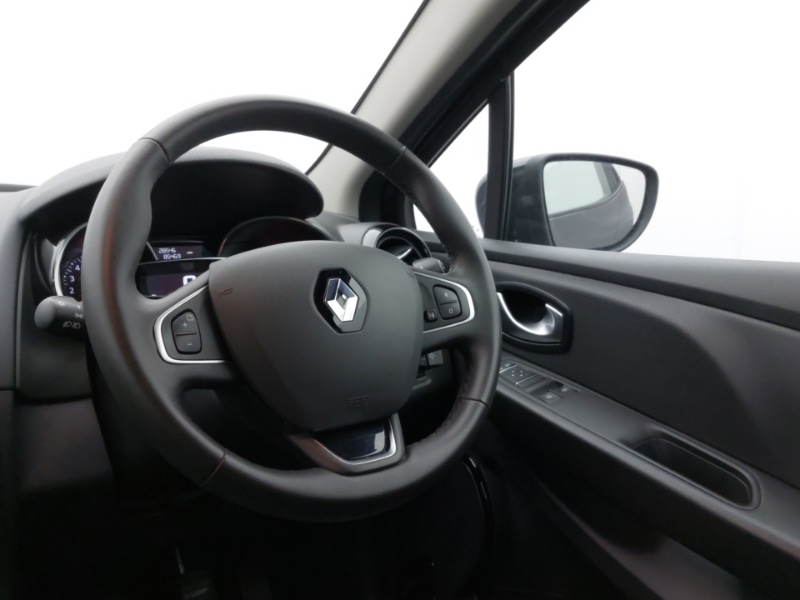 Used Renault Clio 2018 for sale - 77154936: Photo 10