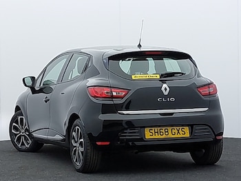 Used Renault Clio 2018 for sale - 77154936: Photo