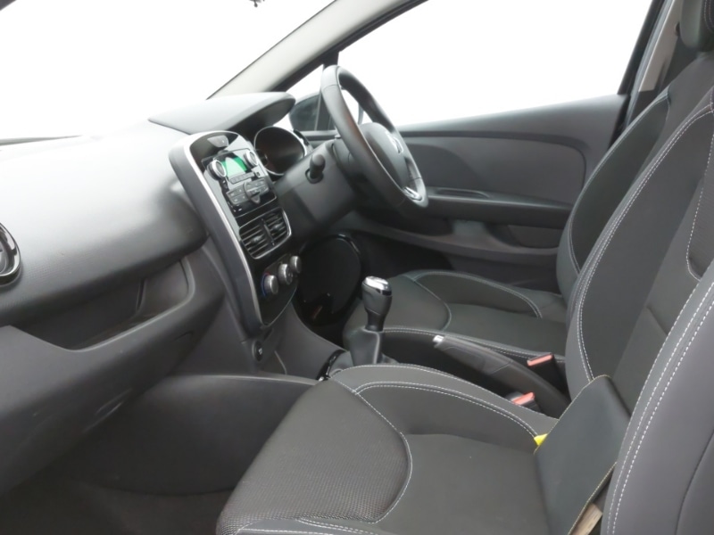 Used Renault Clio 2018 for sale - 77154936: Photo 5