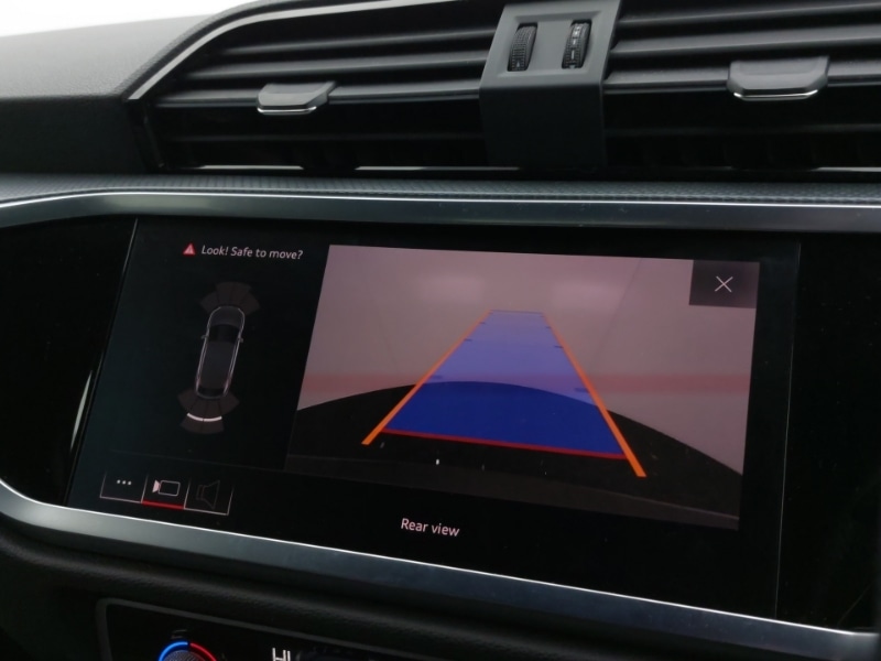 Used Audi Q3 2020 for sale - 76800138: Photo 13