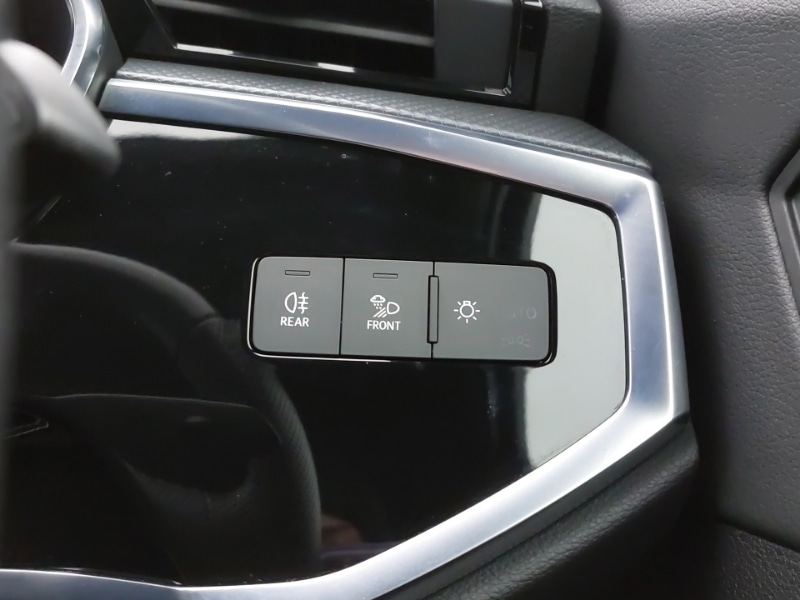 Used Audi Q3 2020 for sale - 76800138: Photo 19