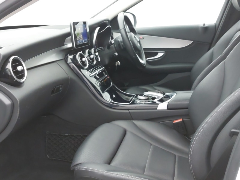 Used Mercedes-Benz C Class 2015 for sale - 78203344: Photo 5