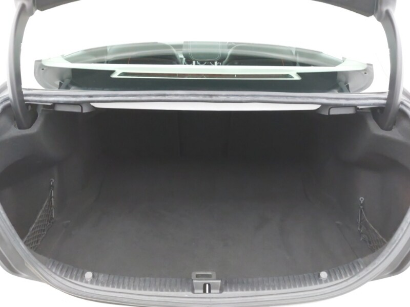 Used Mercedes-Benz C Class 2015 for sale - 78203344: Photo 8