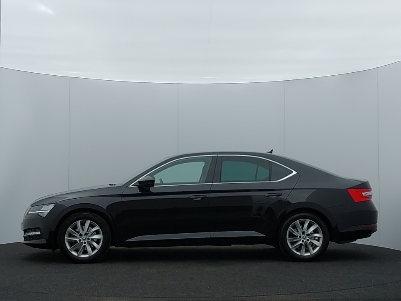 Used Skoda Superb 2023 for sale - 77988135: Photo 4