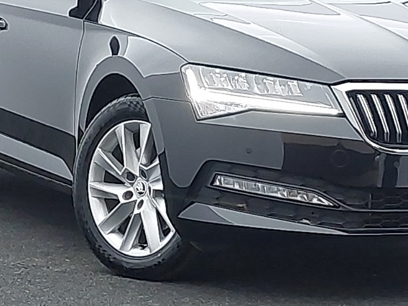 Used Skoda Superb 2023 for sale - 77988135: Photo 9