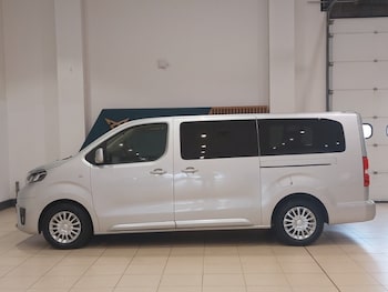 Used Toyota PROACE CITY Verso 2018 for sale - 79561711: Photo