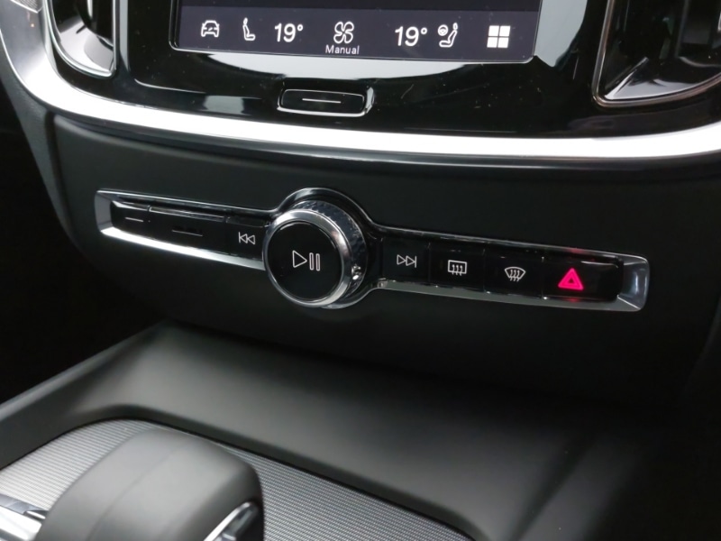 Used Volvo V60 2025 for sale - 78071340: Photo 15