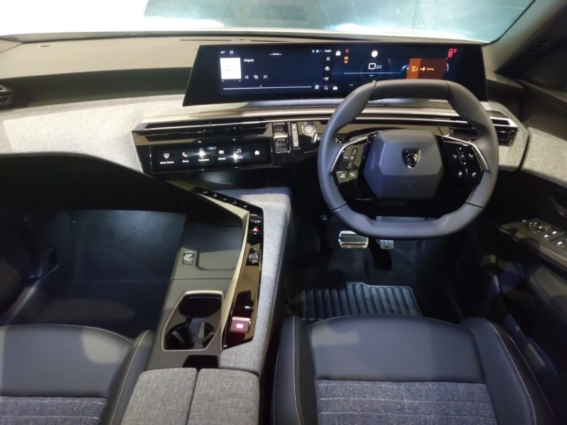 Used Peugeot 5008 2025 for sale - 76172115: Photo 2