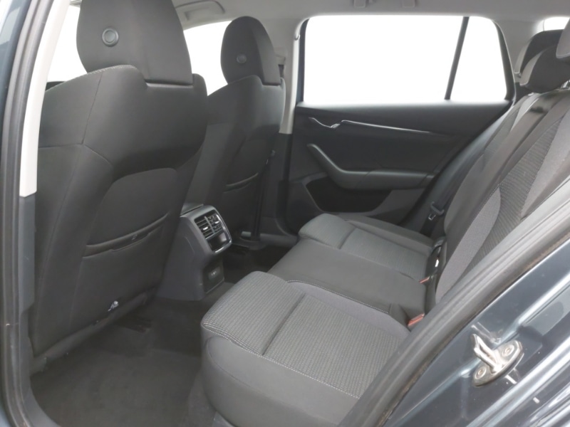 Used Skoda Octavia 2021 for sale - 76275872: Photo 6