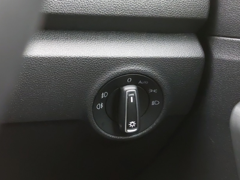 Used Volkswagen T-Roc 2018 for sale - 77922096: Photo 19