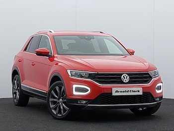 Used Volkswagen T-Roc 2018 for sale - 77922096: Photo