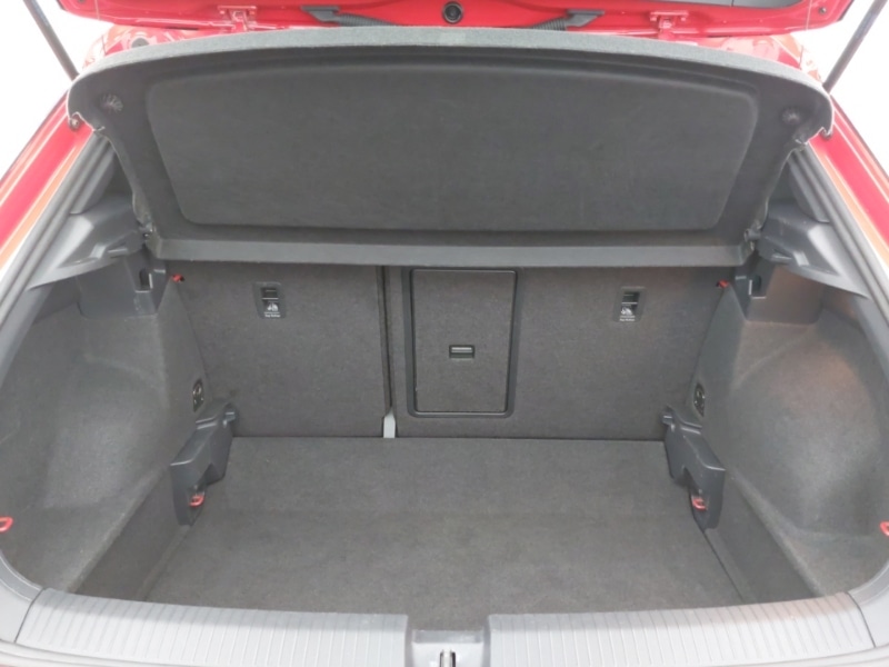 Used Volkswagen T-Roc 2018 for sale - 77922096: Photo 8