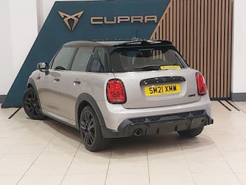 Used MINI Hatch 2021 for sale - 79743246: Photo