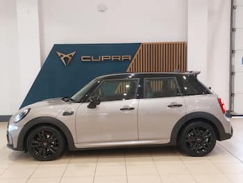 Used MINI Hatch 2021 for sale - 79743246: Photo
