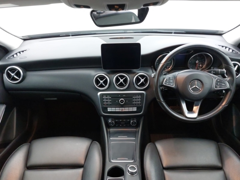 Used Mercedes-Benz A-Class 2018 for sale - 77556336: Photo 2