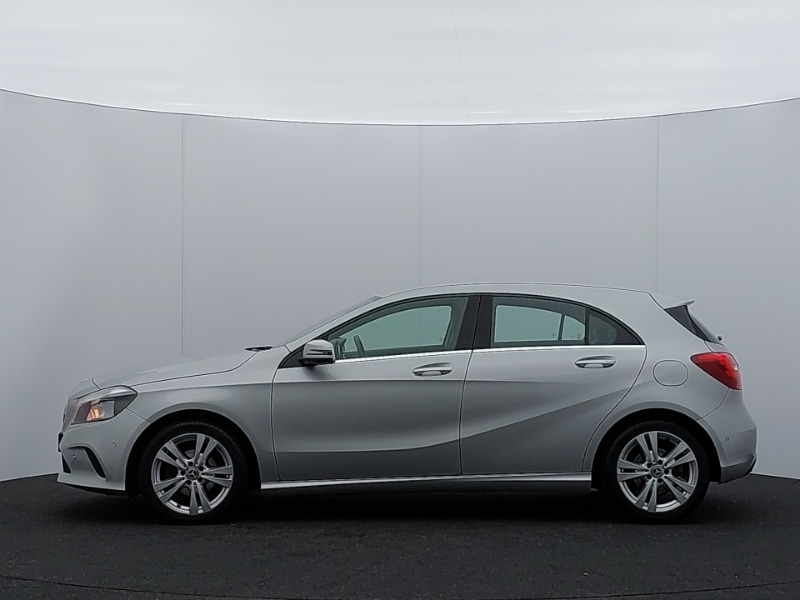 Used Mercedes-Benz A-Class 2018 for sale - 77556336: Photo 4