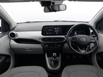 Used Hyundai i10 2021 for sale - 79195544: Photo