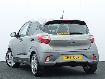 Used Hyundai i10 2021 for sale - 79195544: Photo