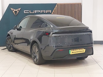 Used Tesla Model Y 2025 for sale - 78530792: Photo
