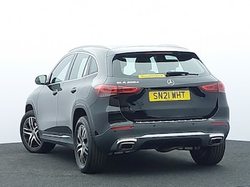 Used Mercedes-Benz GLA 2021 for sale - 79473662: Photo