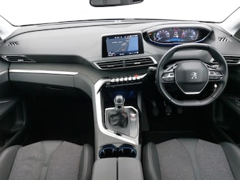 Used Peugeot 3008 2019 for sale - 77517964: Photo