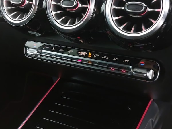 Used Mercedes-Benz GLB 2021 for sale - 76169713: Photo 15